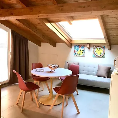 Apartment Sabbinirica House