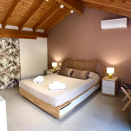Sabbinirica House Apartment